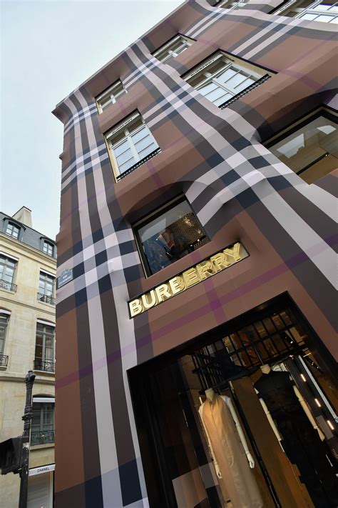 ici paris burberry|burberry st honore paris.